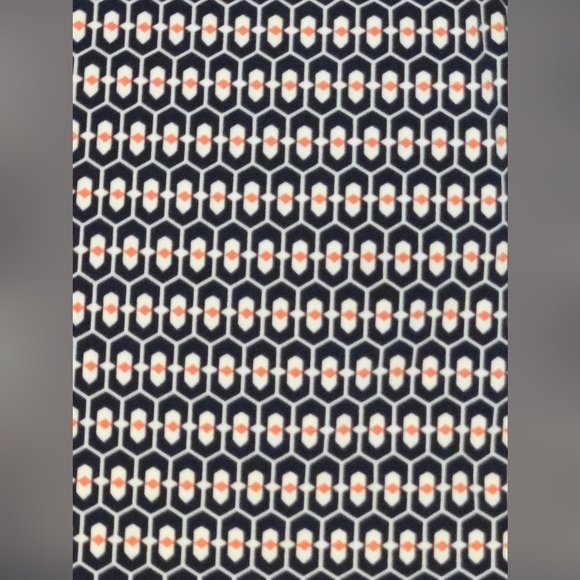 NWOT Max Studio Patterned Skirt - Picture 2 of 6